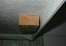 3_blokje_hout_onder_bovenra.jpg