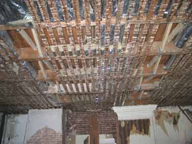 plafond.jpg