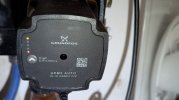 Vloerverwarming pomp defect 1-2.jpg Vloerverwarming pomp defect 1-2.jpg