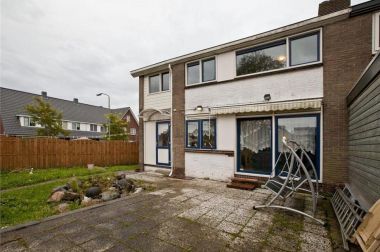 100572_huis1_1.jpg