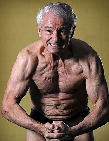 10198_oldestbodybuilder_1.jpg