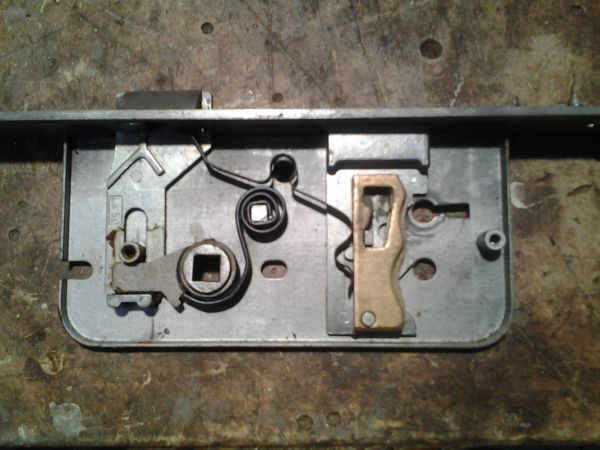102774_Slot1_2.jpg