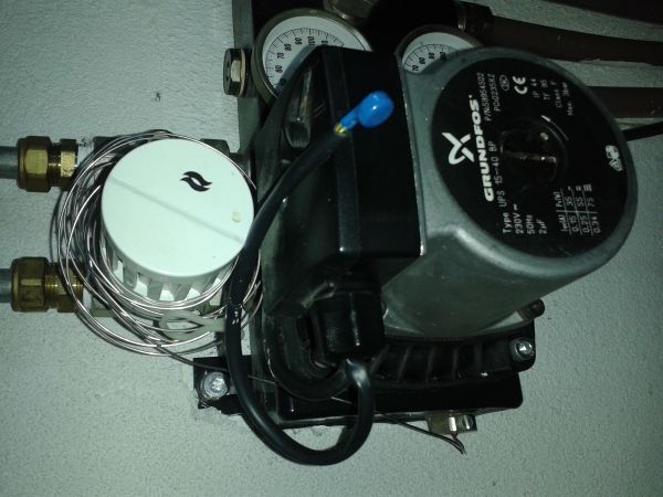 105363_CameraZOOM20140221184917615_1.jpg