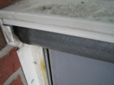 15828_screen2_1.jpg