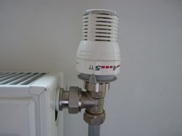 16180_Radiator_Andy_1_1.jpg