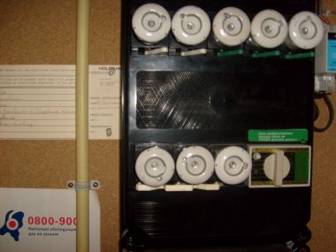 20127_S6300140_2.jpg