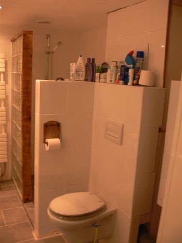 20399_toilet_klein_1.jpg