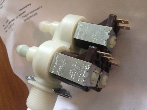 Water controlelampje knippert Miele W 8314 | KLUSIDEE.NL