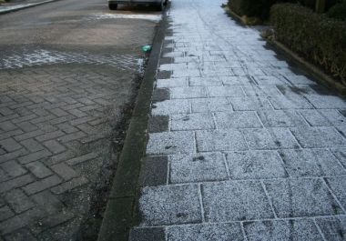 29035_Tegels_met_sneeuw_1.jpg