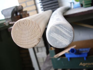 Persoon belast met sportgame Reactor achterlijk persoon Houten trapleuning dunner maken en buigen | KLUSIDEE.NL Persoon belast met sportgame Reactor achterlijk persoon Houten trapleuning dunner maken en buigen | KLUSIDEE.NL