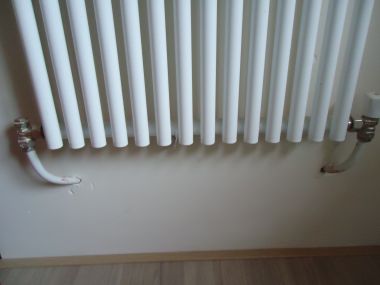 Stappenplan Extra radiator plaatsen KLUSIDEE.NL