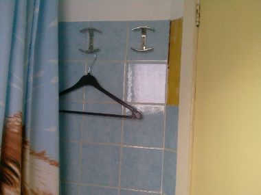 48176_badkamer_12_rechts_naast_het_ligbad_bij_de_deur_1.jpg