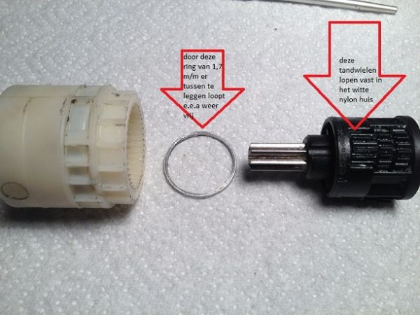 49885_somfy_buismotor_aanpassing_1_2.jpg