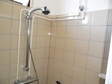 51810_doucheCABa_1.jpg