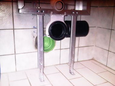 54562_toilet2_1.jpg