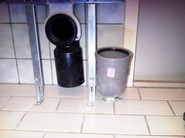 54562_toilet5_1.jpg
