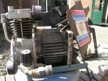 55549_comp13_1.jpg
