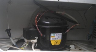 5883_liebherr_vriezer_defect_1.jpg