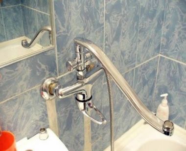 69712_72_Reverse_Plumbing_1.jpg