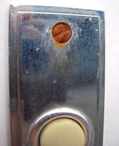 71052_schroef_frontplaat_deurbel_1.jpg