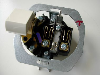 76114_kombischakelaar_1.jpg