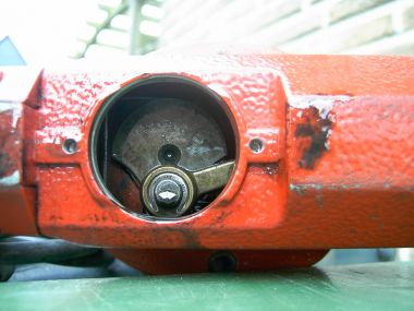 93809_Hilti_open_1.jpg