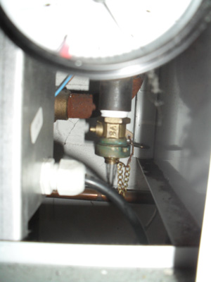 94160_cv2_1.jpg