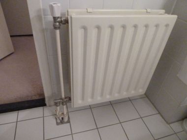 Gevoelig voor schoorsteen meten Aftappen radiator | KLUSIDEE.NL