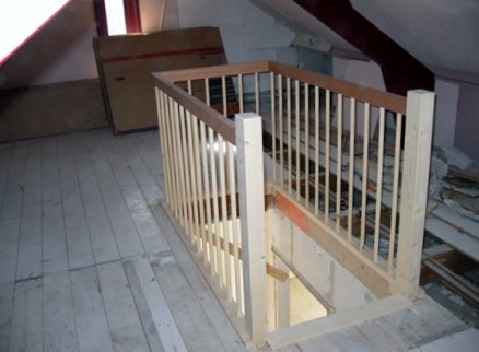 Nageslacht merk Induceren Hoe een hout hekje (balustrade) maken voor zoldertrap? | KLUSIDEE.NL