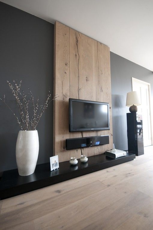 Verrassend TV op decoratieve houten muur TV-56