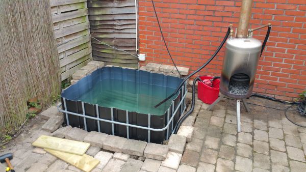 Onwijs Houtgestookte jacuzzi/hottub van IBC container JX-84