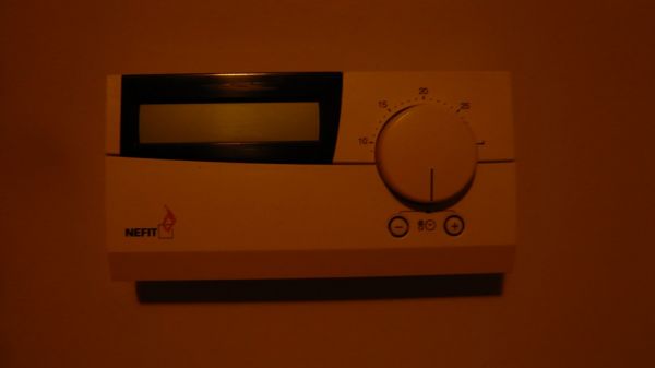 111682_thermosstaat_huiskamer_1.jpg