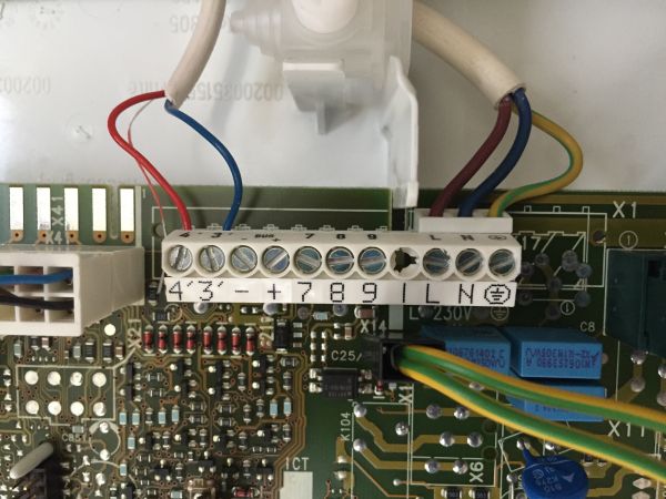 moe complicaties Keuze Aansluiten van OpenTherm op Vaillant hrSOLIDE Plus | KLUSIDEE.NL