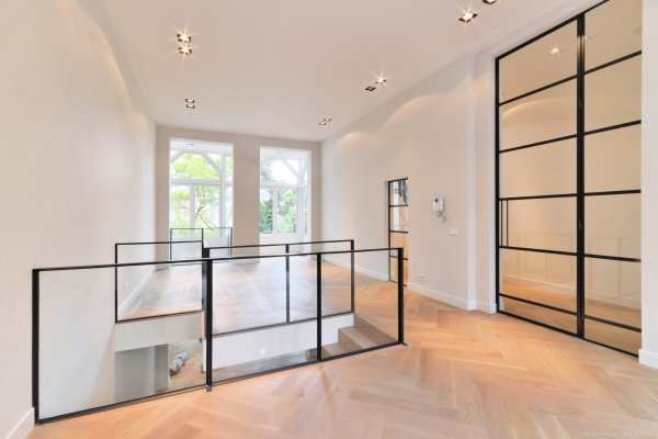 115682_stalenhekwerktrap16_1.jpg