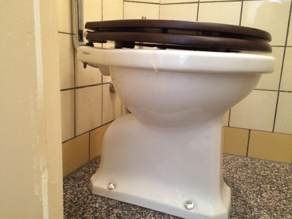 116191_wcpot2_1.jpg