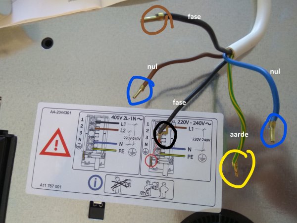 Graag gedaan Comorama Isoleren Inductie kookplaat aansluiten Ikea Matmassig | KLUSIDEE.NL