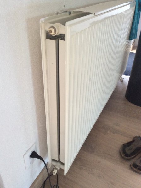 Meedogenloos lood Bewust worden Wie weet welk merk radiator dit is | KLUSIDEE.NL
