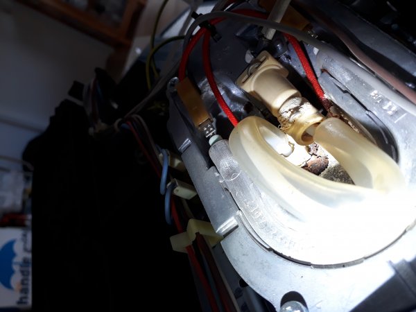 123217_Esam_4200_foto_3_1.jpg