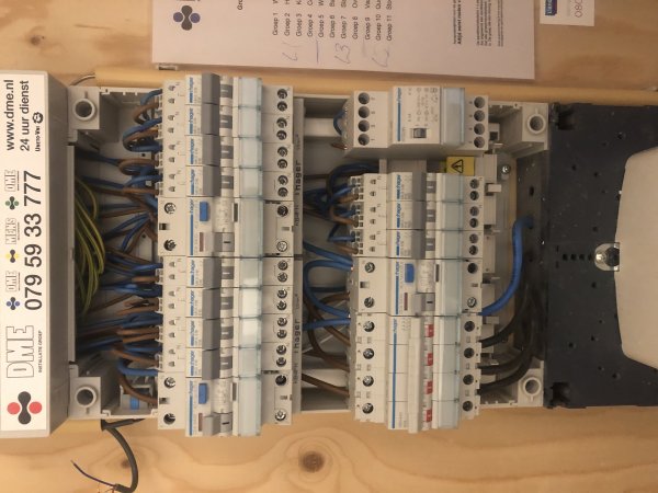 127472_B0431AD66F35414F92945F7FA1651823_1.jpg