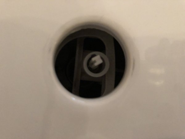 127740_2F8292B350CA45779A3D513C6C463128_1.jpg