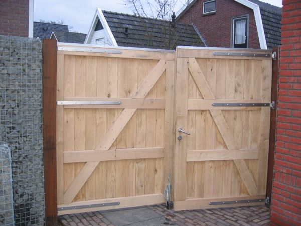 Wonderlijk Forse tuinpoort zetten LS-92