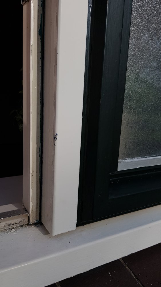 46899_kozijn_van_buiten_d_3.jpg