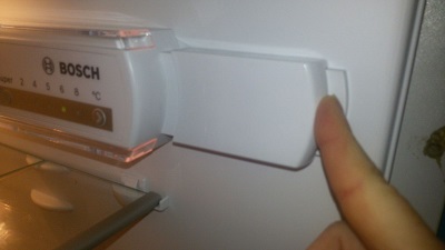Aan vers hurken Lampje koelkast gaat aan bij dichtdoen en uit bij opendoen | KLUSIDEE.NL