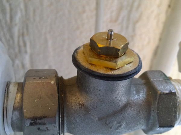 59314_radiatorkraan_1.jpg