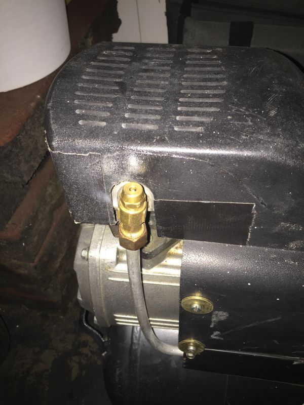 Nederigheid Giftig beroerte compressor] wat is dit voor onderdeel (ventiel)? | KLUSIDEE.NL