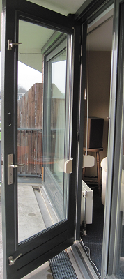 95711_Tochtstrip_balkondeur_004_verkleind_1.png
